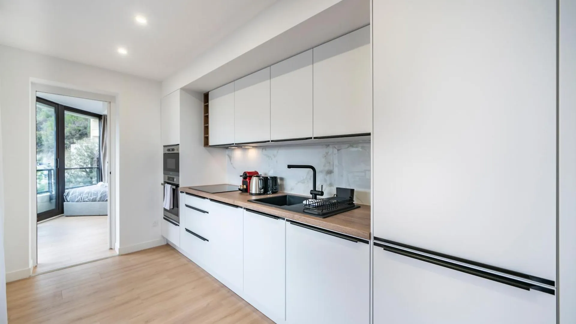 5mn Monaco - Vue mer - Parking - Piscine - BB Apartment Beausoleil