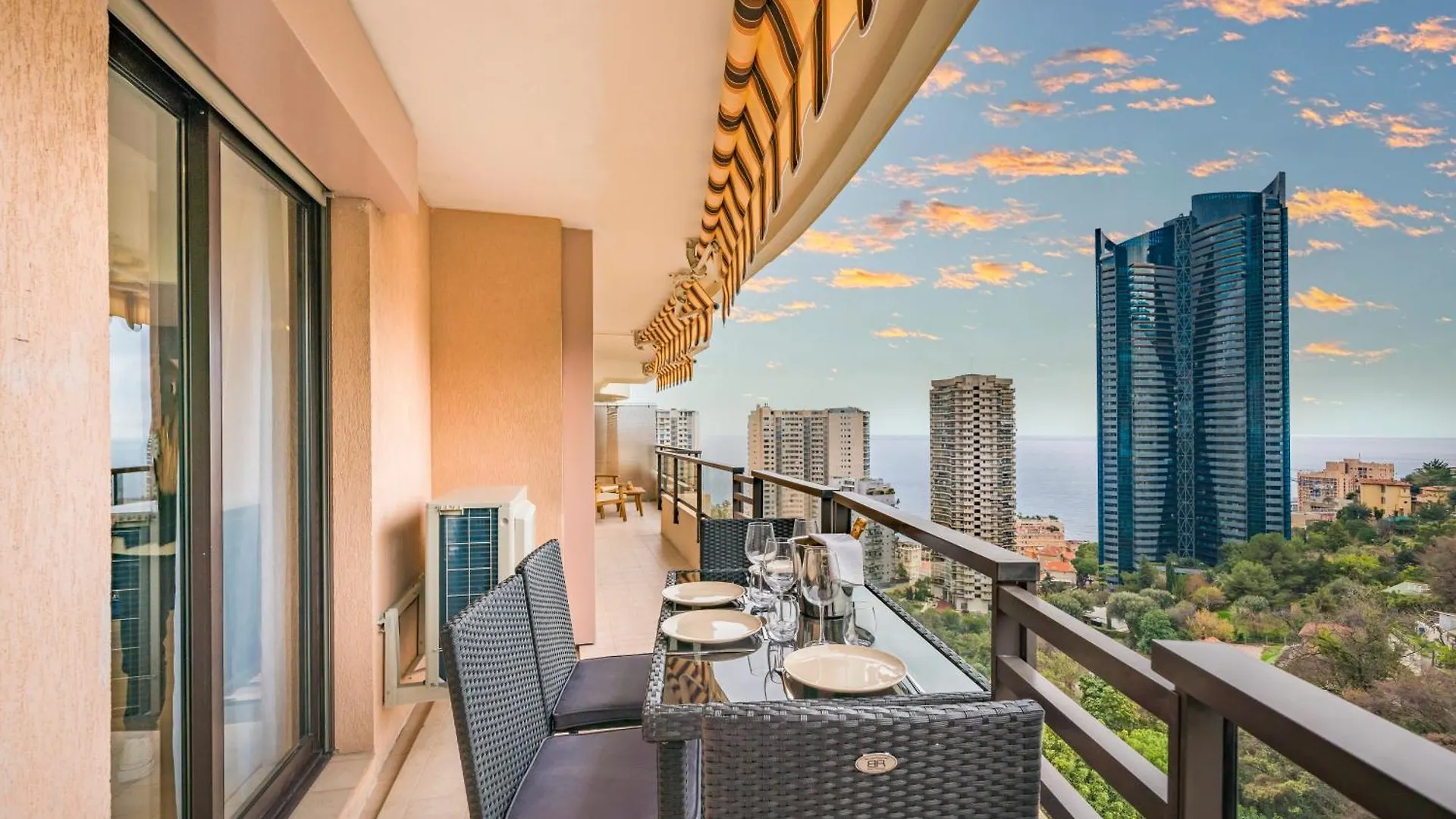 5mn Monaco - Vue mer - Parking - Piscine - BB Lägenhet Beausoleil