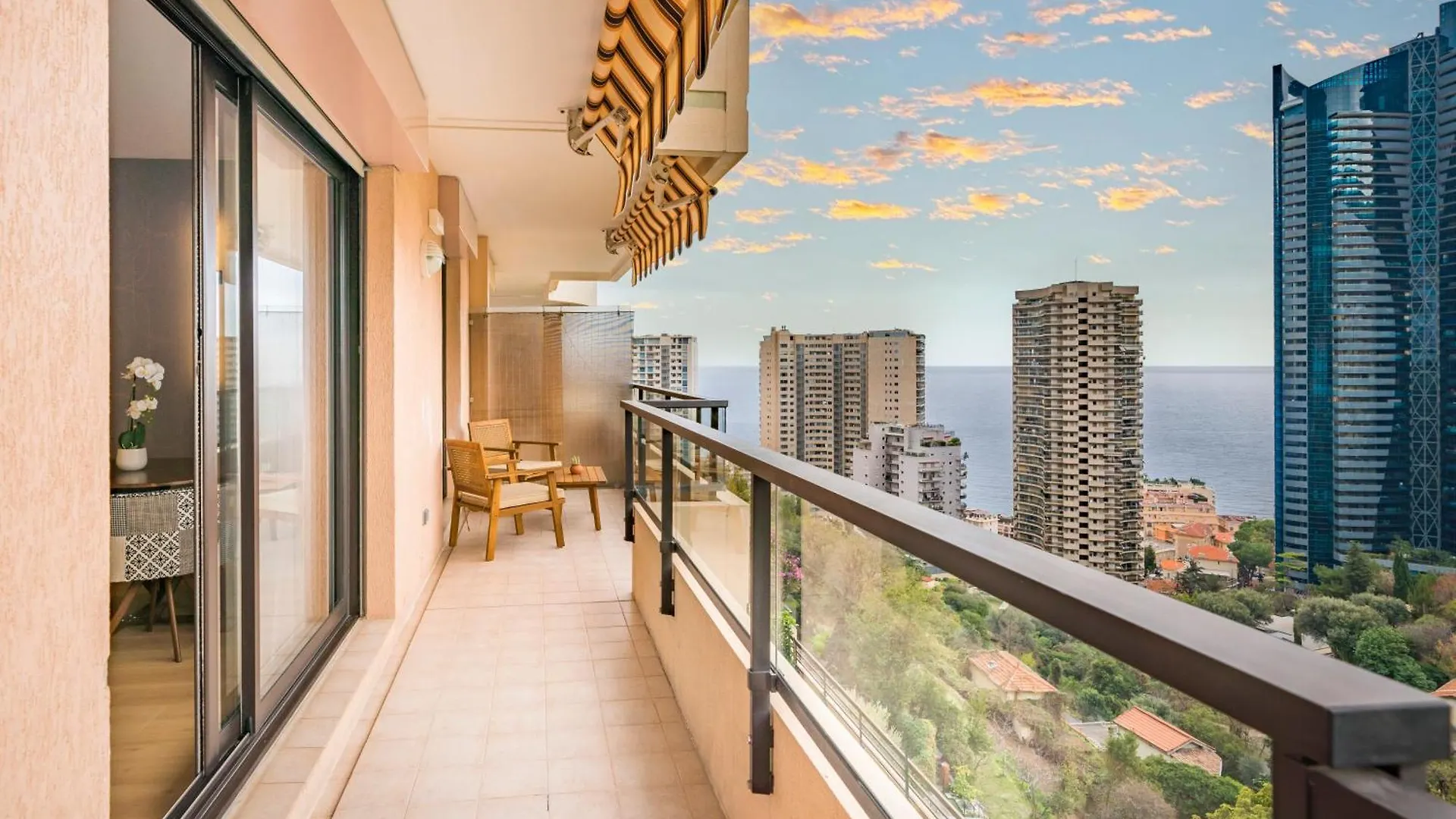 5mn Monaco - Vue mer - Parking - Piscine - BB Lägenhet Beausoleil 0*,
