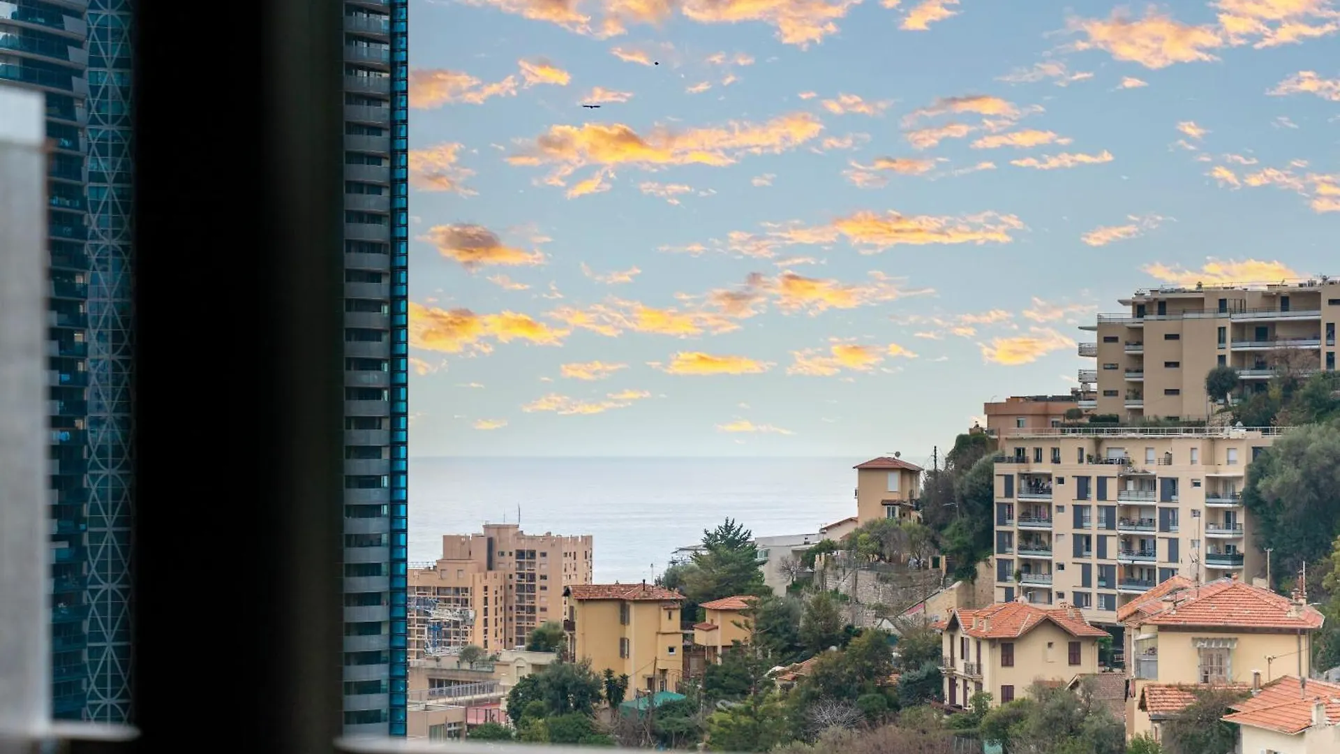 5mn Monaco - Vue mer - Parking - Piscine - BB Apartment Beausoleil France